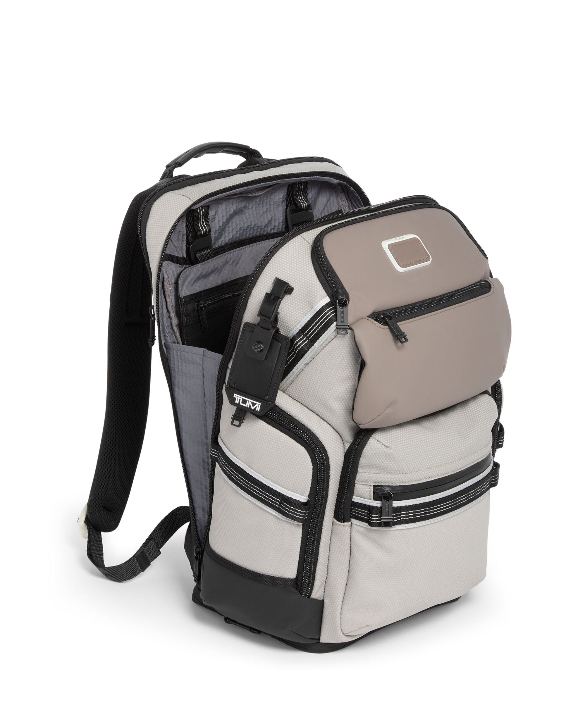 ALPHA BRAVO Nomadic Backpack - London Luggage