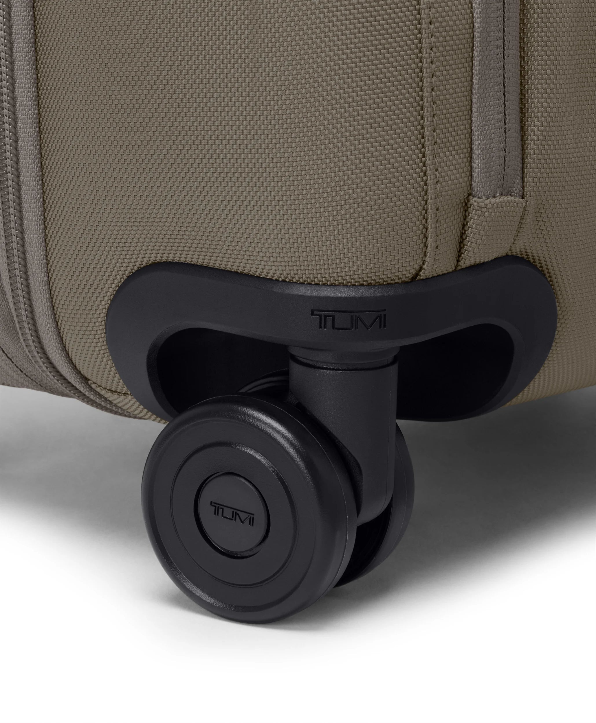 Alpha 4 Dual Access Expandable Carry-On 55 cm - Grey Alloy