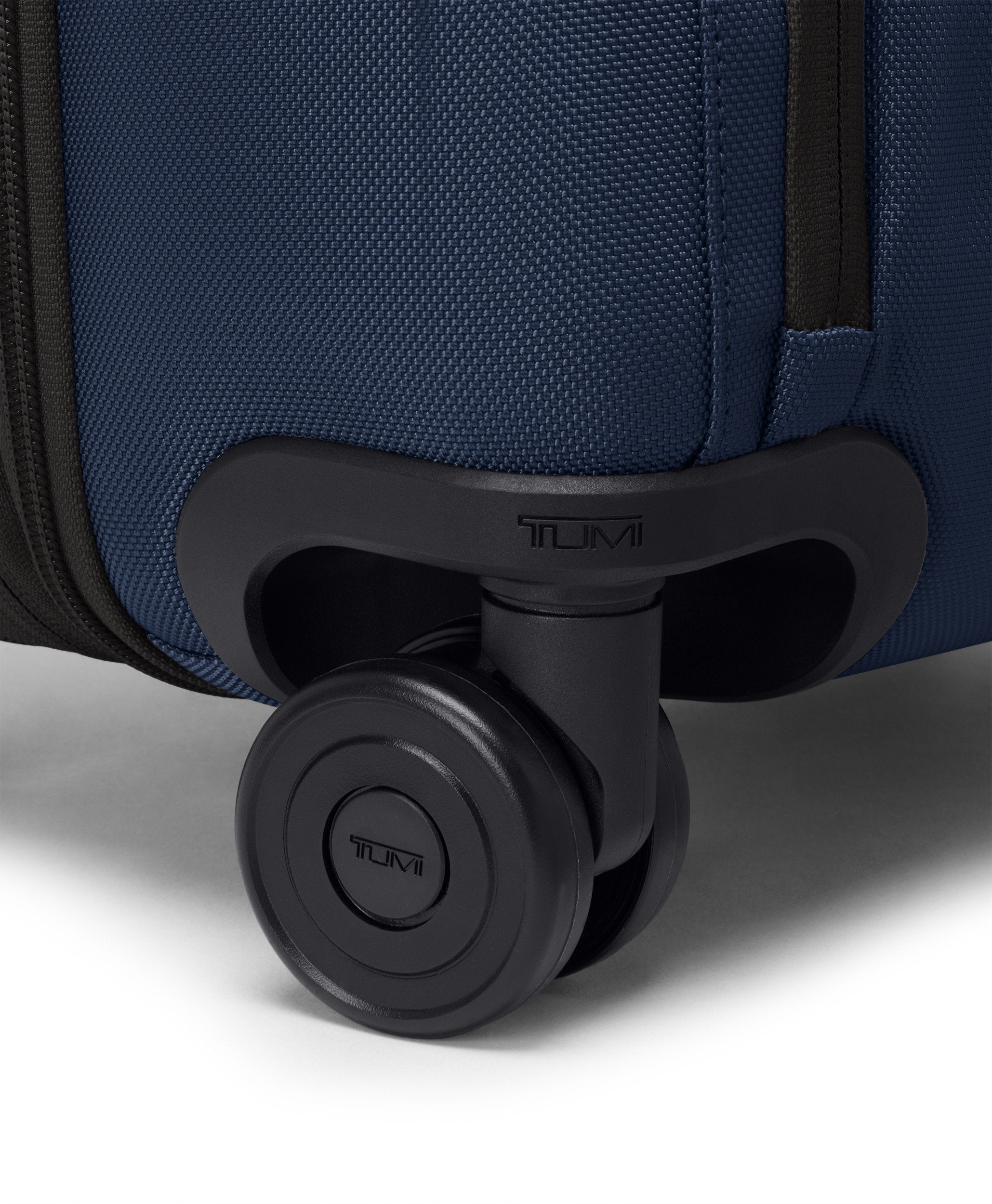 Alpha 4 Large Dual Access Expandable Carry-On 55 cm - Navy