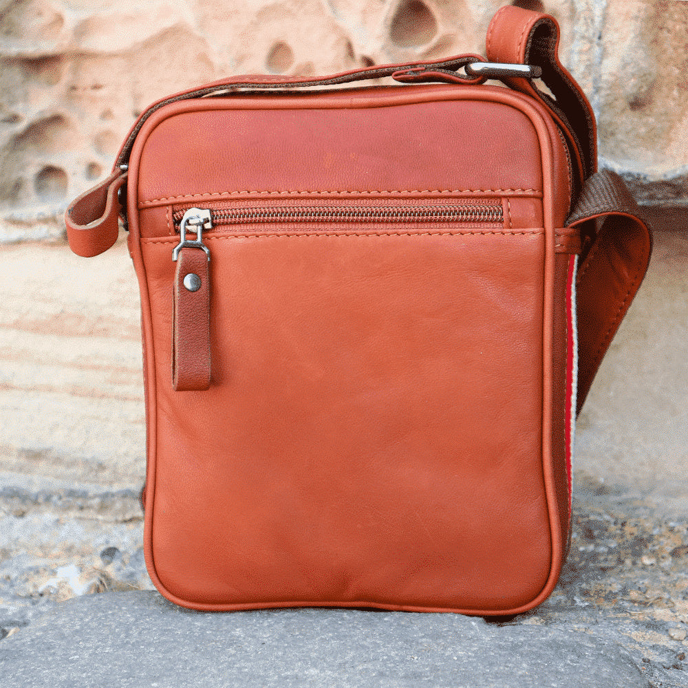 TEXAN Small Crossbody Bag with Stripe - Cognac