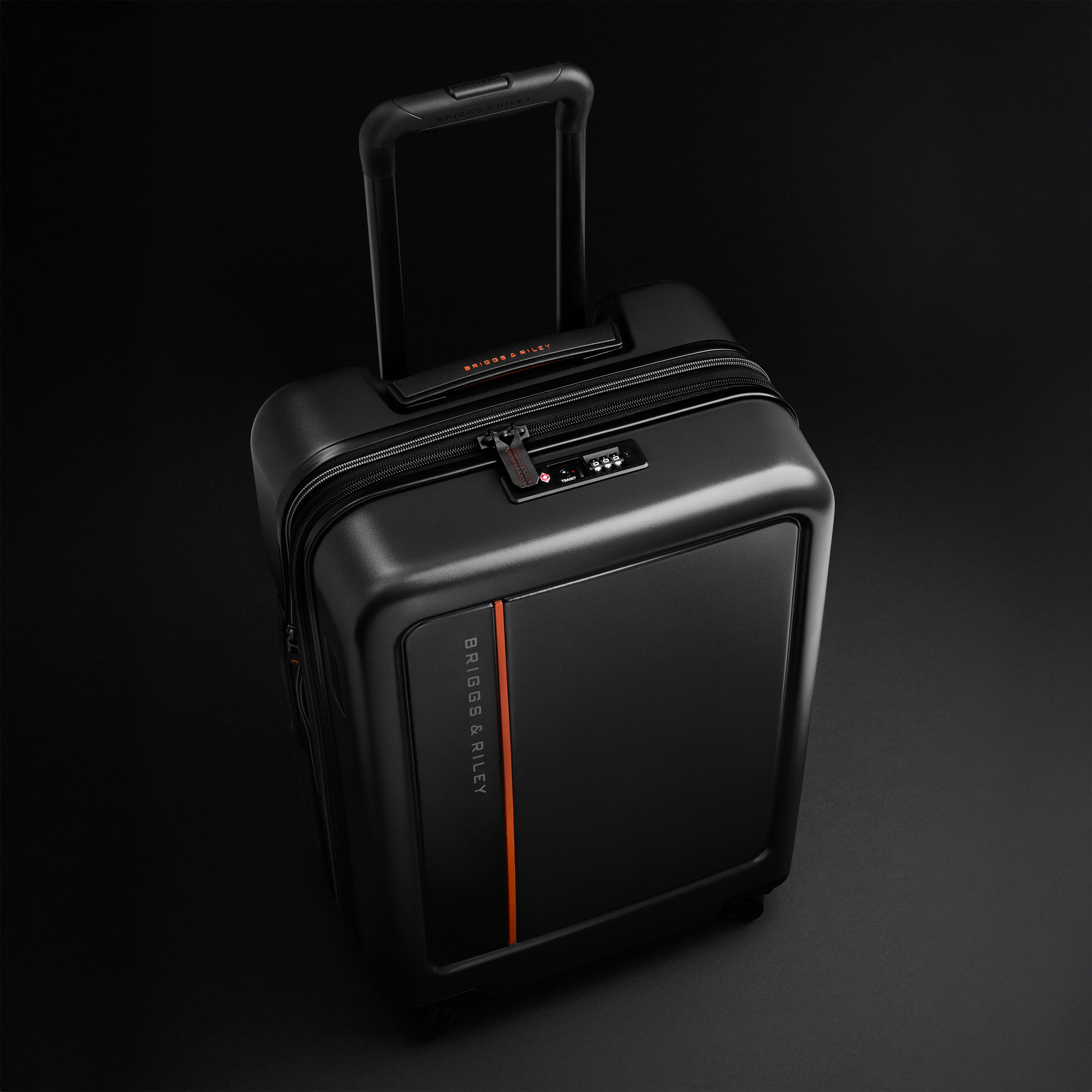 ZDX Essential 56cm Hardside Carry-On Expandable Spinner - Black