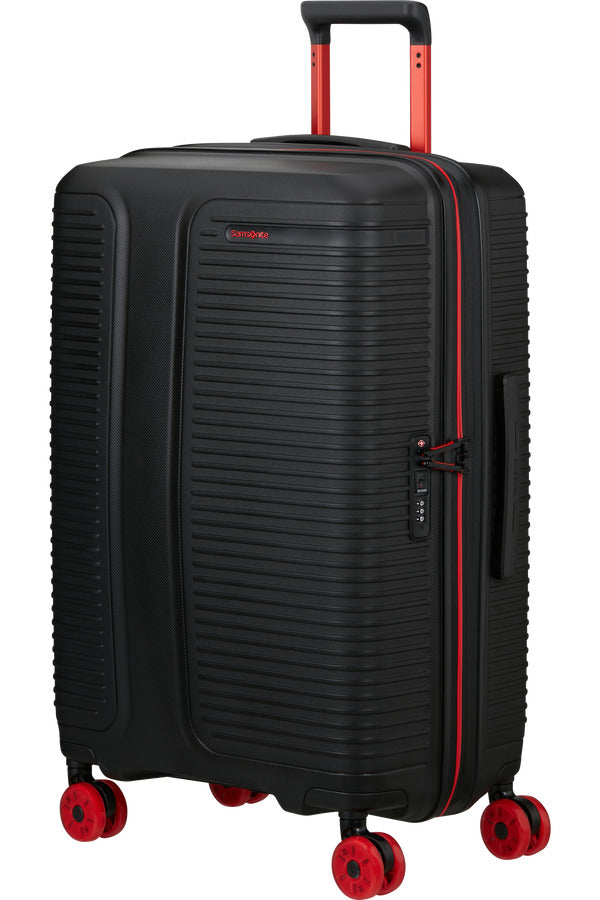 PRODIVER Spinner Expandable (4 wheels) 69cm - Black
