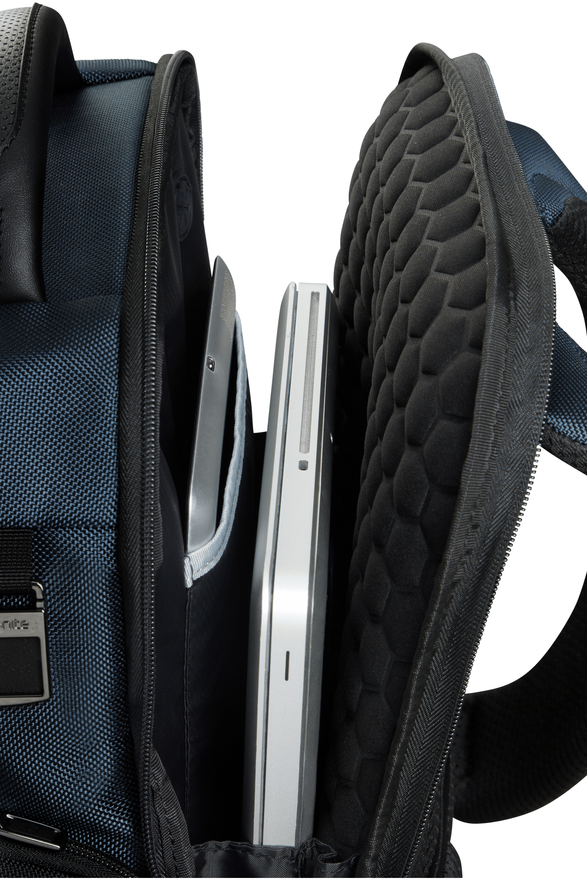 PRO-DLX 6 Backpack Underseater 15.6" - London Luggage