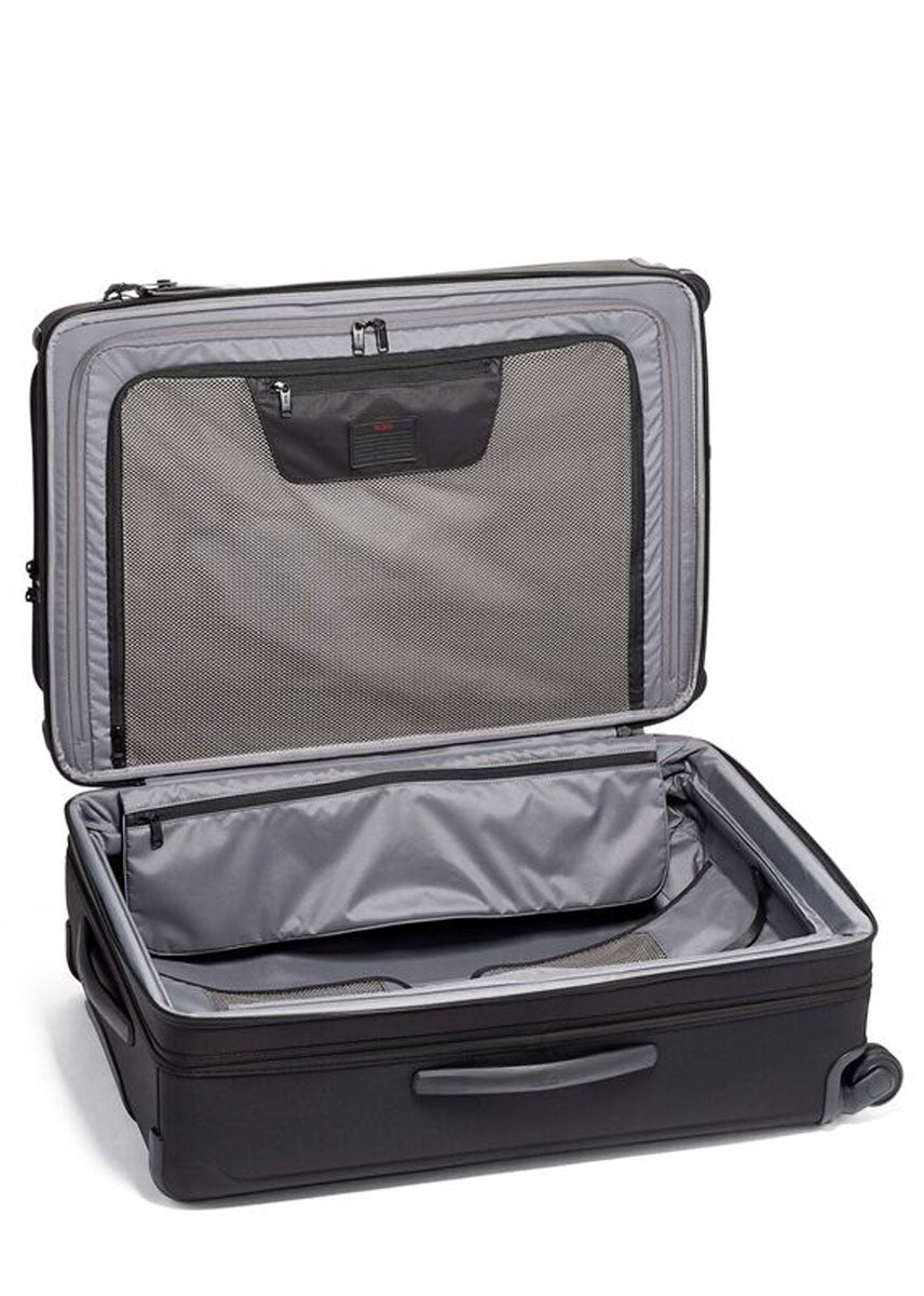 Alpha 3 Medium Trip Expandable 4 Wheeled Packing Case - Black