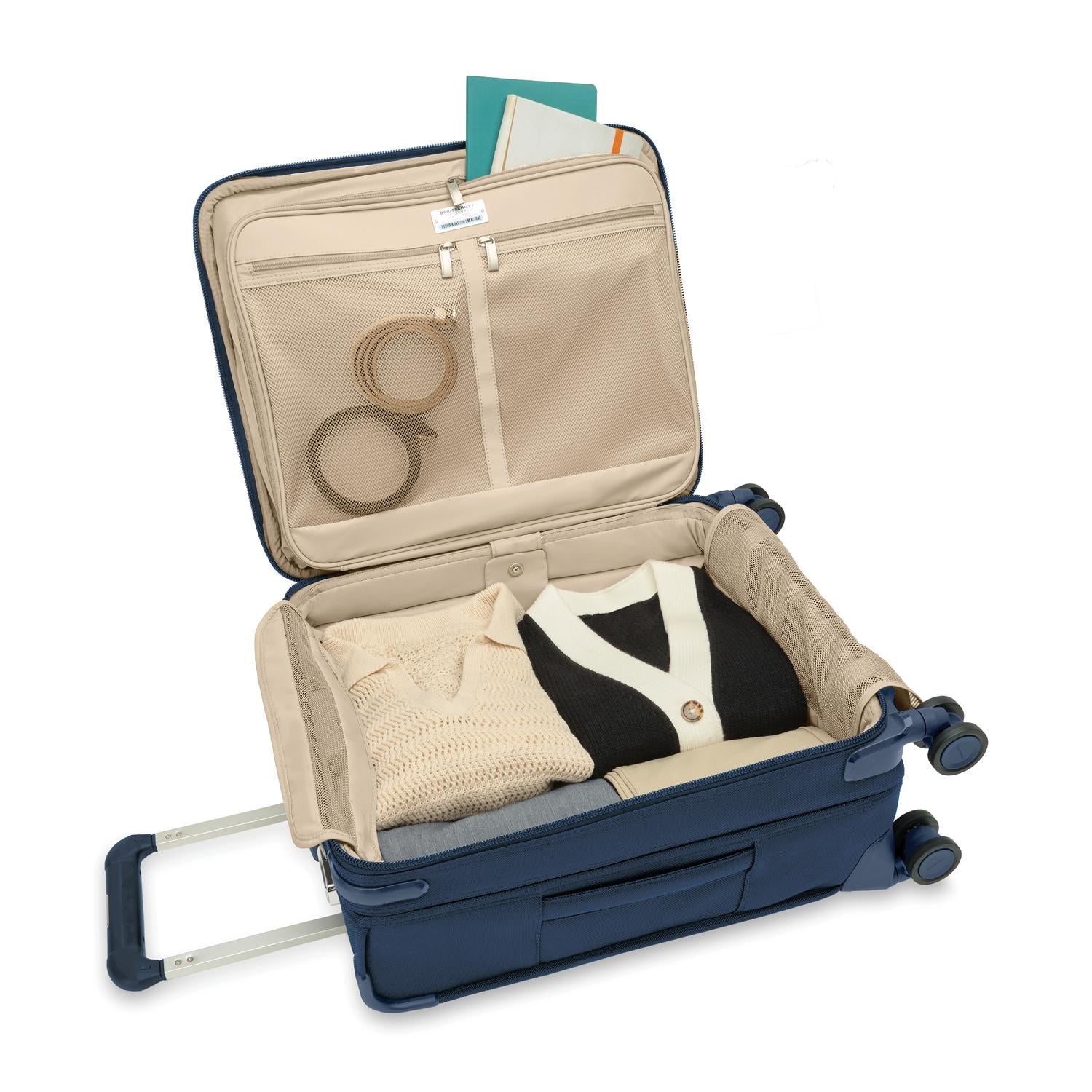 BASELINE Global Carry-On Spinner - London Luggage