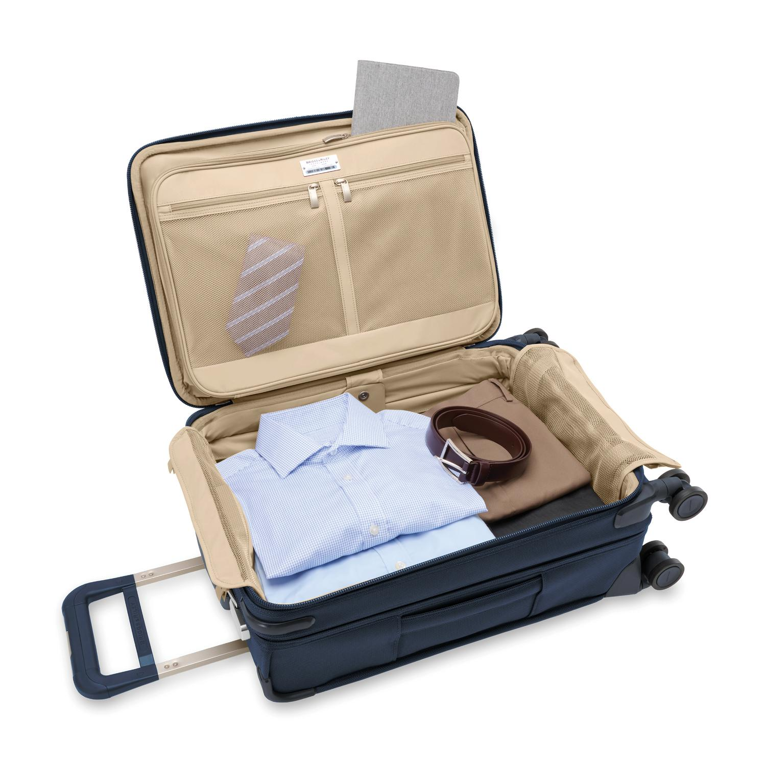 BASELINE Essential Carry-On Spinner - London Luggage