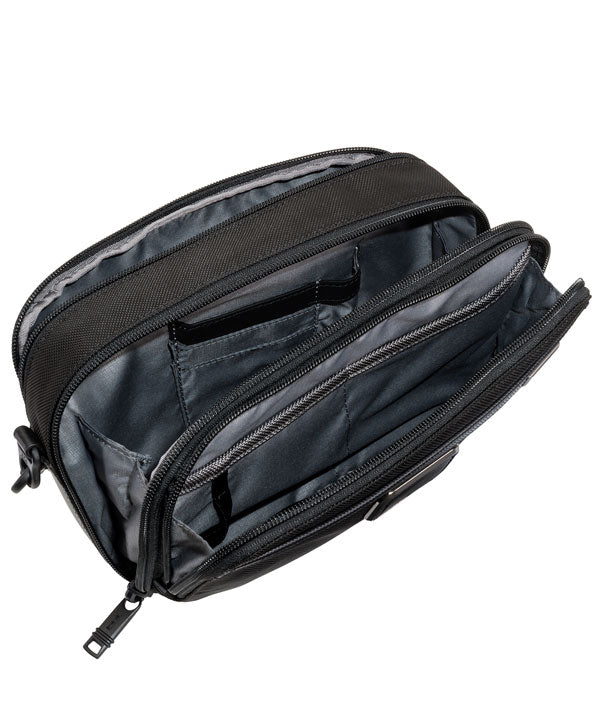 Alpha 3 Clutch - Black