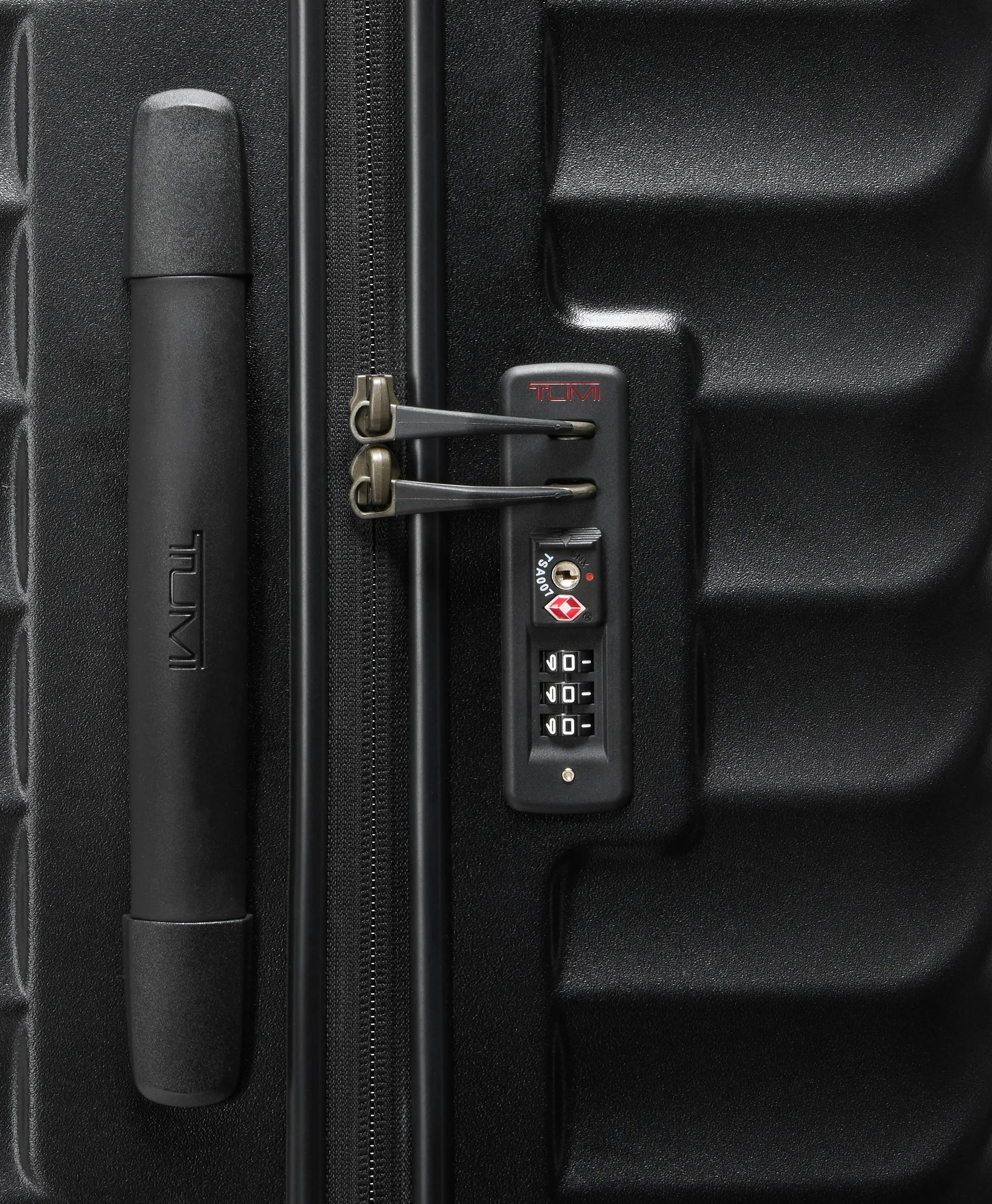 19 Degree Worldwide Trip Checked Luggage 85 cm - Black Texture