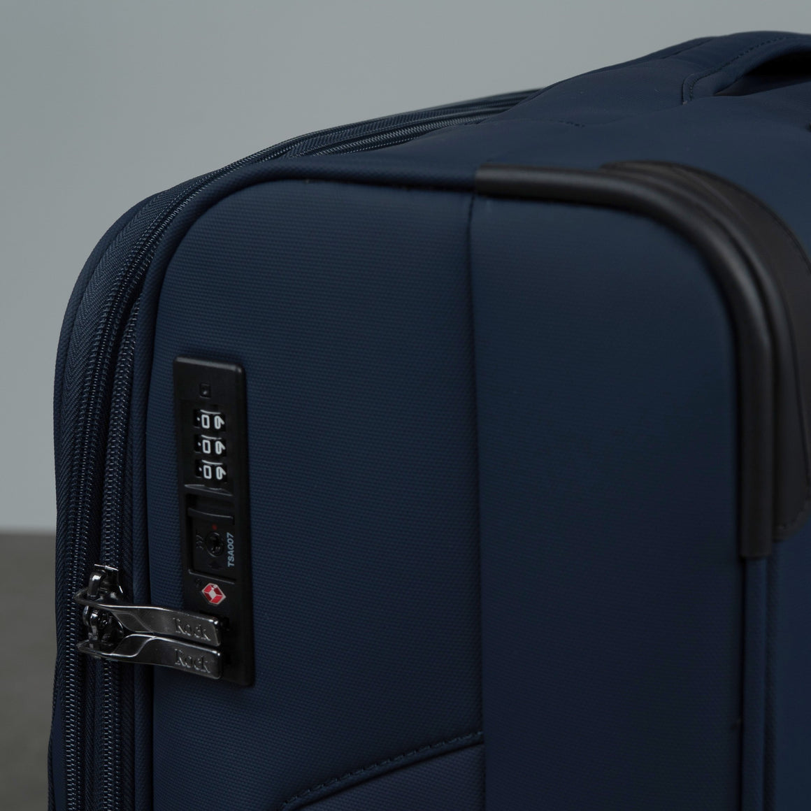 Vitality Set of 4 Suitcases - Navy