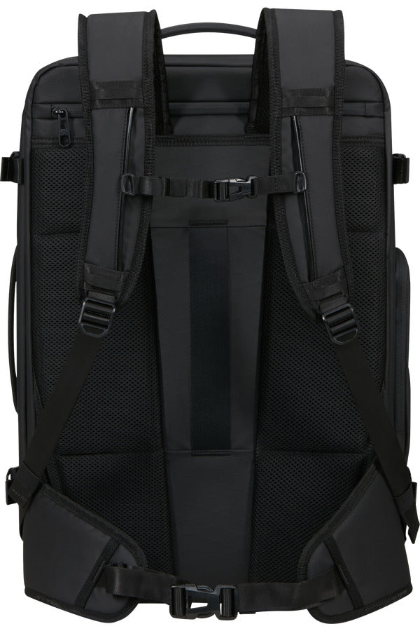 Cabin Pack Backpack 17.3" - Black
