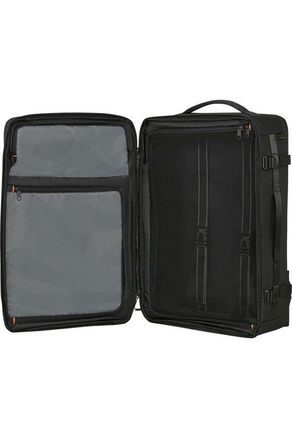 Cabin Pack Backpack 17.3" - Black