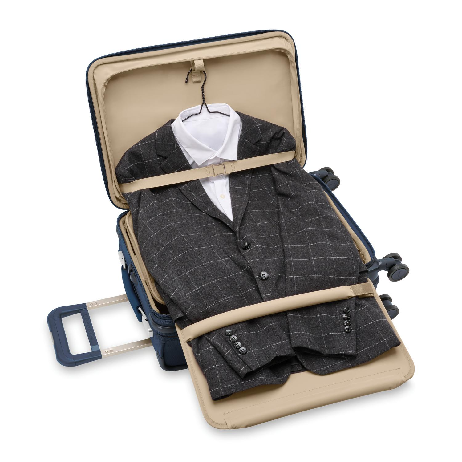 BASELINE Essential Carry-On Spinner - London Luggage