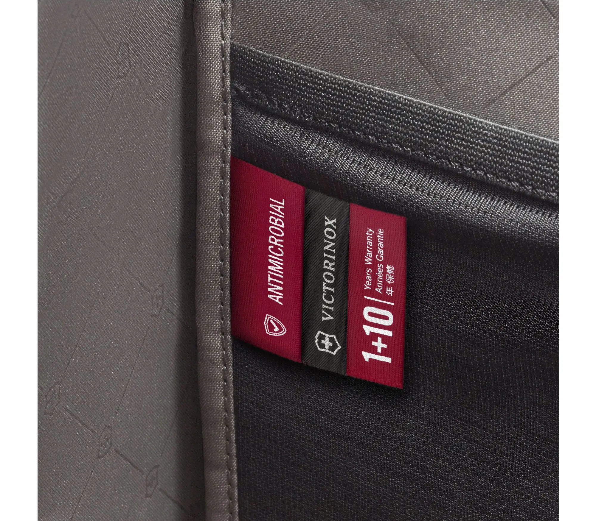 Architecture Urban2 Deluxe Backpack - London Luggage